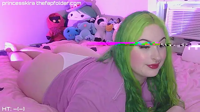 Snapshot of thefapfolder chatting on April 14, 2026, 11:00 pm thefapfolder online show from April 14, 2026, 11:00 pm