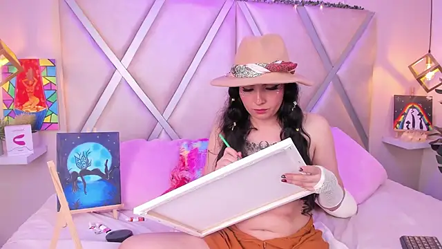 LilithRyder online show from May 16, 2026, 12:29 am