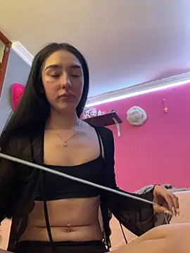 Snapshot of NickieCute- chatting on May 7, 2026, 8:36 pm NickieCute- online show from May 7, 2026, 8:36 pm