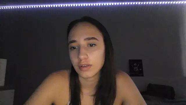Snapshot of DarkMirel chatting on July 21, 2026, 5:48 pm DarkMirel online show from July 21, 2026, 5:48 pm