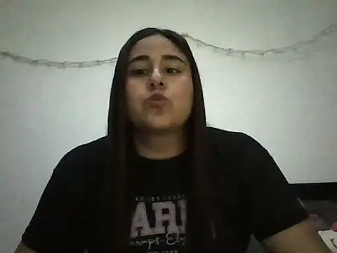 coral jey online show from April 22, 2026, 10:55 pm