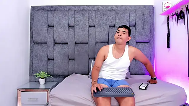 LordDrako os online show from June 12, 2026, 7:57 pm