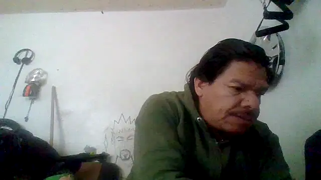 Snapshot of Oskr2024XXX chatting on October 14, 2025, 7:36 pm Oskr2024XXX online show from October 14, 2025, 7:36 pm