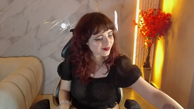Snapshot of Cherry_tf chatting on May 9, 2026, 3:45 am Cherry tf online show from May 9, 2026, 3:45 am