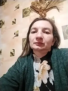 LusiaOpti22 online show from April 14, 2026, 5:08 pm