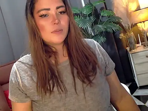 Super Latchbiya online show from April 23, 2026, 1:57 pm