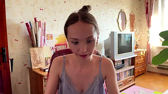 AdriannaBill online show from June 18, 2026, 3:05 pm