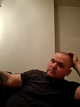 P4YNE online show from April 22, 2026, 6:16 am