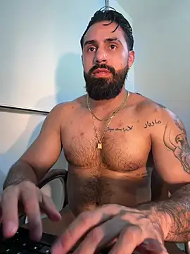 Snapshot of Ryan_Black3 chatting on July 21, 2026, 12:35 am Ryan Black3 online show from July 21, 2026, 12:35 am