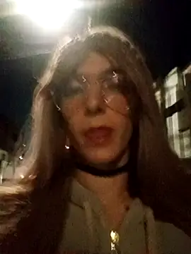 allison pearzon online show from May 9, 2026, 4:39 am