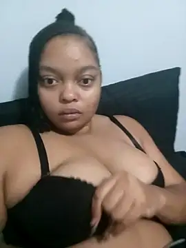 NancyBrownB online show from May 11, 2026, 2:06 am