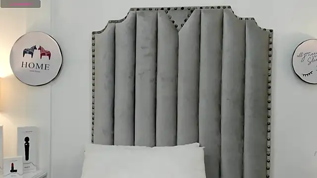 katherine glow online show from April 17, 2026, 11:35 am