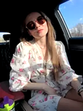 CompactBaby online show from April 23, 2026, 12:29 pm