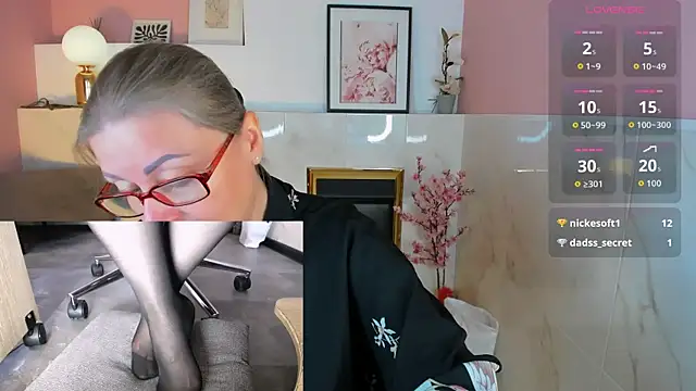 Alexandra Kind online show from July 5, 2026, 9:11 pm