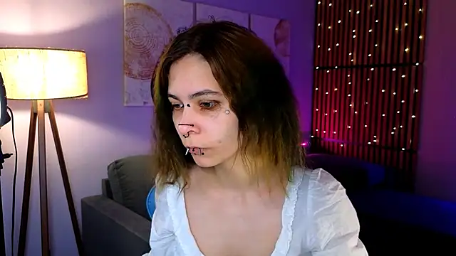 carter flower online show from April 22, 2026, 8:28 am