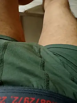  sexxmen online show from April 26, 2026, 7:22 pm