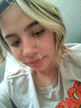 Bebitafiu online show from April 23, 2026, 12:40 pm