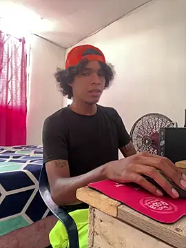 Snapshot of tajada_queso chatting on April 15, 2026, 5:42 pm tajada queso online show from April 15, 2026, 5:42 pm