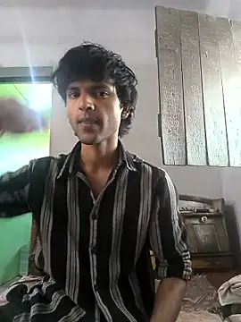 Snapshot of CelestialLeo9 chatting on April 15, 2026, 11:50 am CelestialLeo9 online show from April 15, 2026, 11:50 am