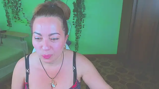 Zoe Zephyr online show from June 25, 2026, 6:18 am