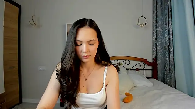 Snapshot of ameliyaa_sun chatting on May 17, 2026, 4:25 pm ameliyaa sun online show from May 17, 2026, 4:25 pm