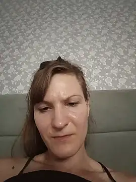 AnnieNet online show from August 7, 2026, 3:03 pm