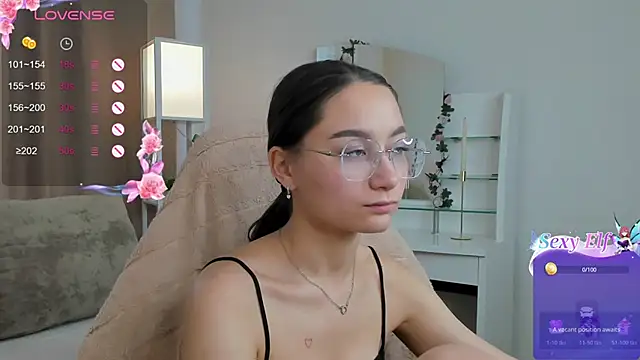 Snapshot of AndreaJohnsons chatting on June 11, 2026, 8:23 am AndreaJohnsons online show from June 11, 2026, 8:23 am