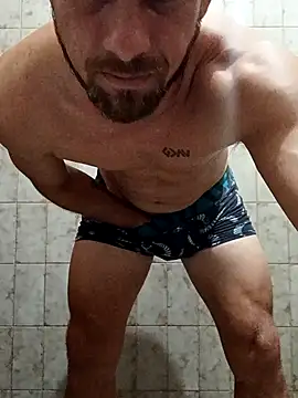 Danthepiero online show from April 16, 2026, 1:06 am