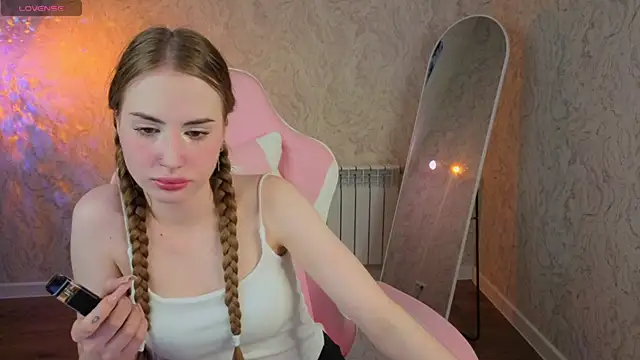 Tasya Doyle online show from April 24, 2026, 9:34 am