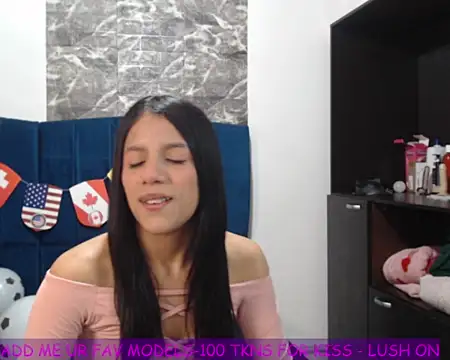 ISAMOONX online show from June 18, 2026, 1:15 pm