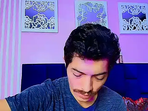 taylor Stele online show from April 27, 2026, 1:31 pm