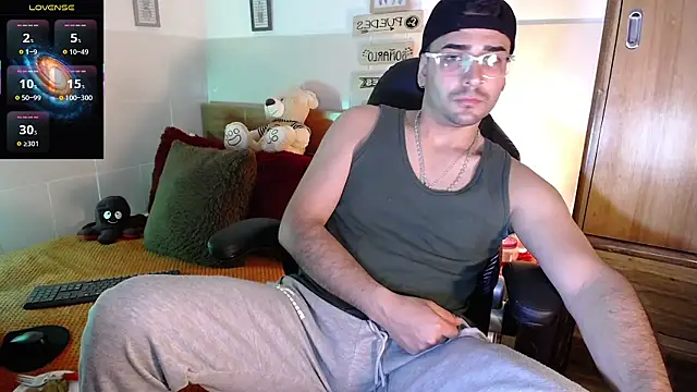 andders  online show from July 8, 2026, 11:31 pm