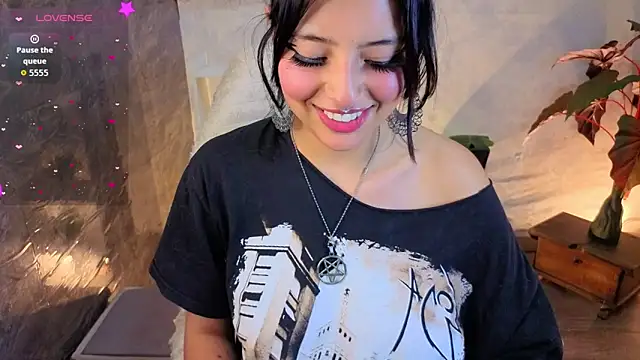 Snapshot of lsa_dolly_nyx chatting on May 6, 2026, 8:47 pm lsa dolly nyx online show from May 6, 2026, 8:47 pm