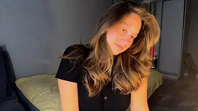 secretnaya girl online show from July 4, 2026, 8:20 am