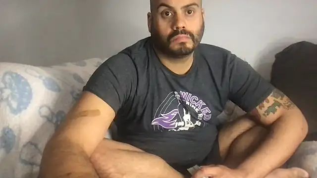 maldito33 online show from April 21, 2026, 1:53 am