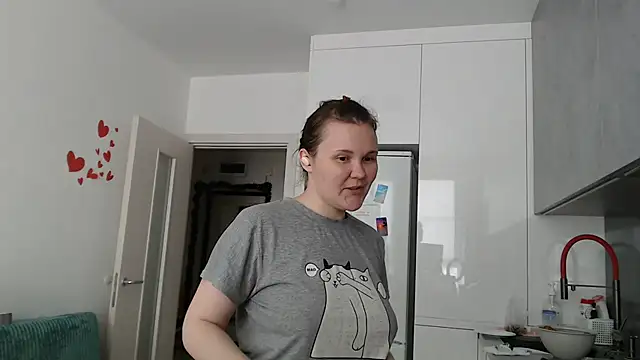 Snapshot of Nodarell chatting on June 18, 2026, 8:58 am Nodarell online show from June 18, 2026, 8:58 am