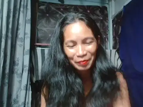 Honeychel online show from June 10, 2026, 9:14 pm