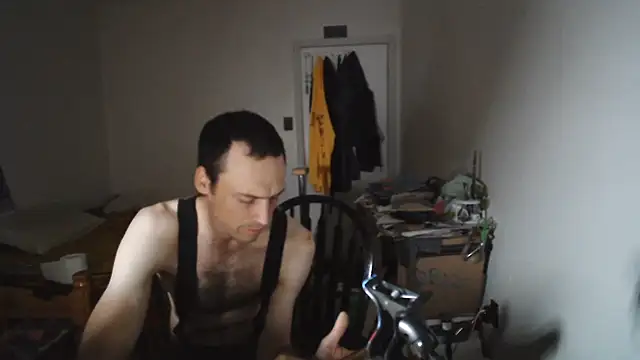 JohnnyMoves online show from August 6, 2026, 2:46 am