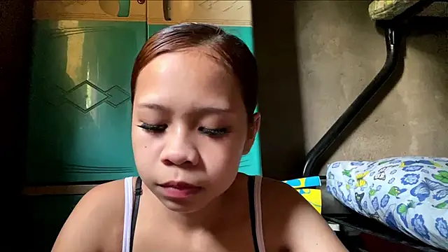 Snapshot of VenaLuedi chatting on June 8, 2026, 8:58 am VenaLuedi online show from June 8, 2026, 8:58 am