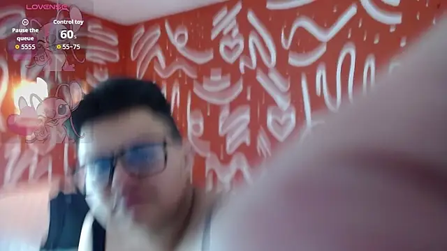 Snapshot of NekoShortyX chatting on April 16, 2026, 1:34 pm NekoShortyX online show from April 16, 2026, 1:34 pm