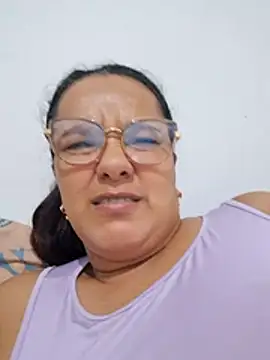 Snapshot of Samanta-42 chatting on June 20, 2026, 1:03 pm Samanta-42 online show from June 20, 2026, 1:03 pm