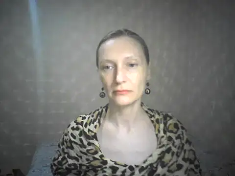 LunaBelle8 online show from April 30, 2026, 6:03 pm