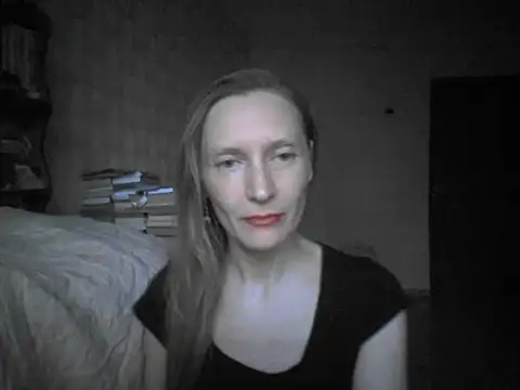 LunaBelle8 online show from June 4, 2026, 5:52 pm
