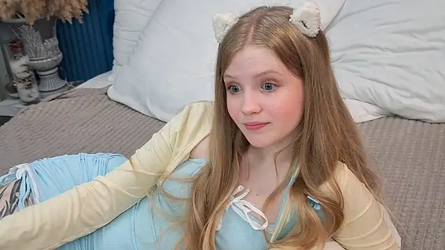 LilianHowards online show from July 5, 2026, 8:43 am