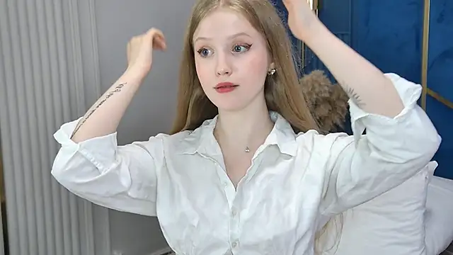 LilianHowards online show from July 31, 2026, 1:10 pm