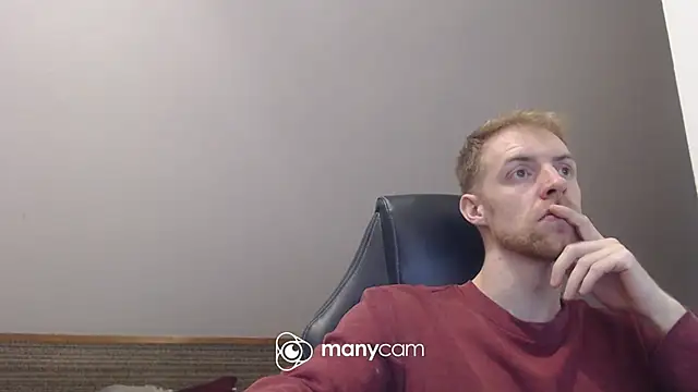 Snapshot of Milkyman7 chatting on November 1, 2025, 7:05 pm Milkyman7 online show from November 1, 2025, 7:05 pm