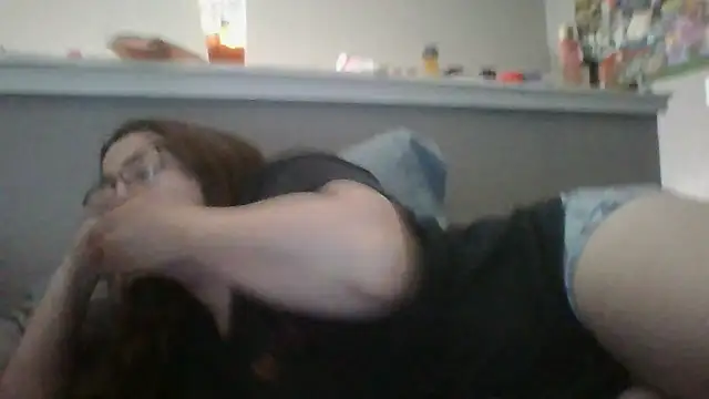 grippybox22 online show from April 16, 2026, 11:07 pm