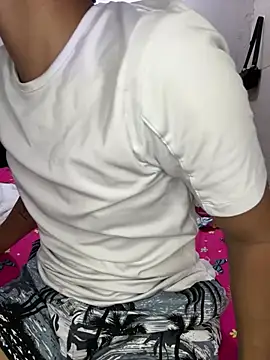 Evelyncita online show from June 7, 2026, 4:27 am