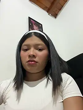 Snapshot of Abby_Coper1 chatting on July 17, 2026, 3:35 am Abby Coper1 online show from July 17, 2026, 3:35 am