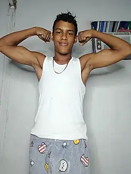 Snapshot of Brayam_30 chatting on May 18, 2026, 9:53 pm Brayam 30 online show from May 18, 2026, 9:53 pm